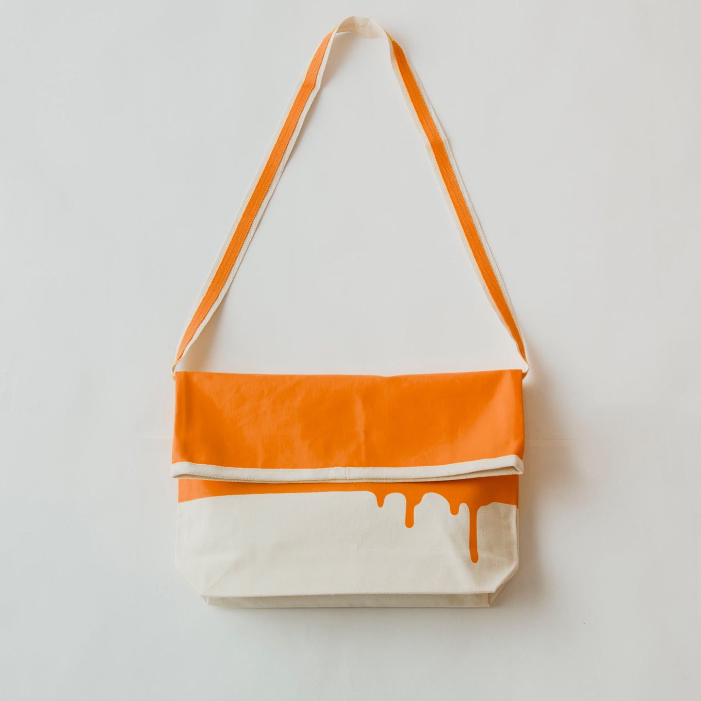 Drip Shoulder Bag